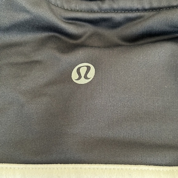 Lululemon Jacket - Picture 5 of 5